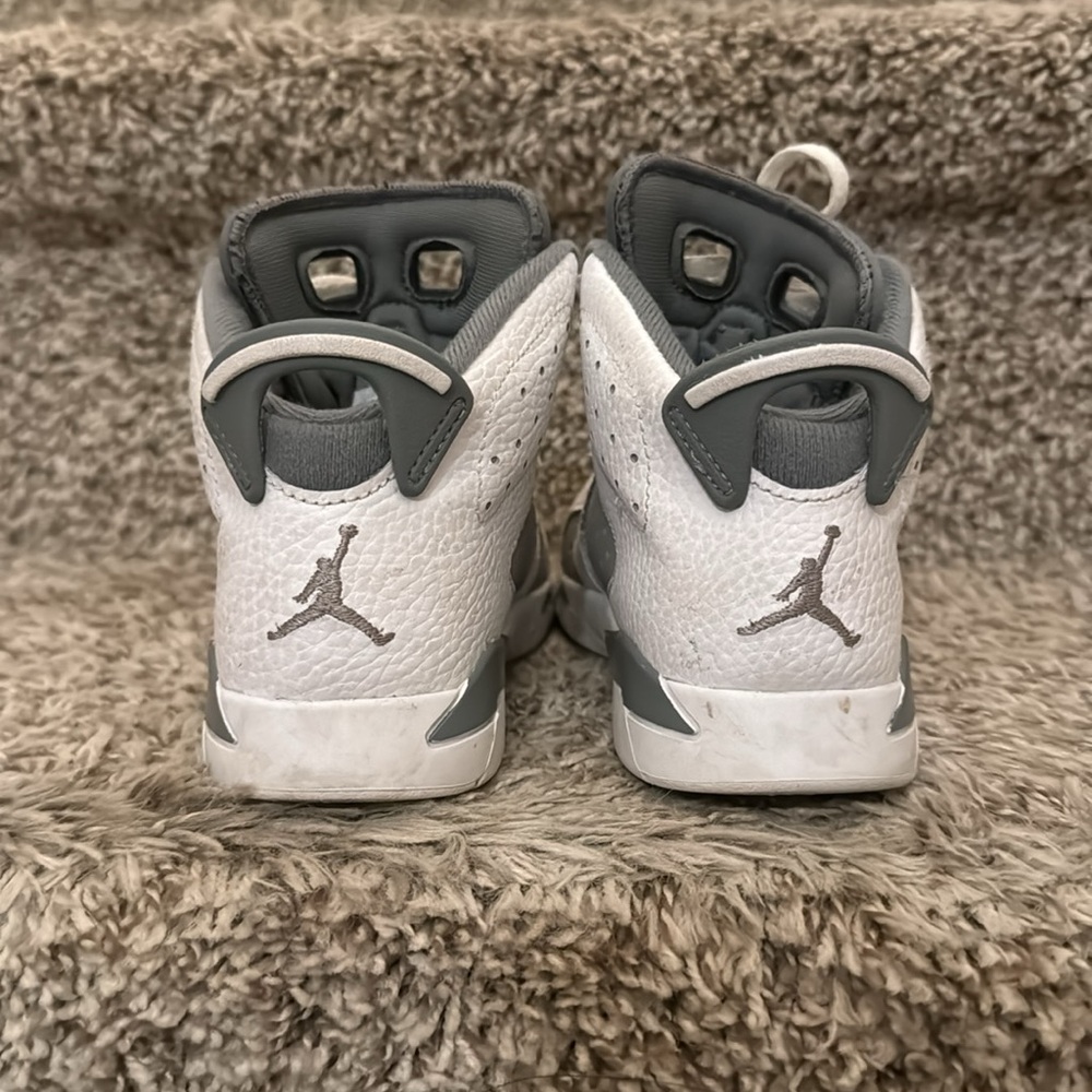 Jordan 11 - Picture 4 of 7